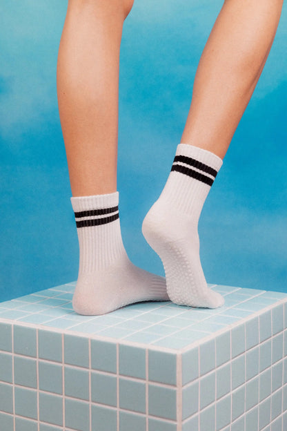 Kira GripSocks™ - Conecta con Tu Colchoneta o Reformer